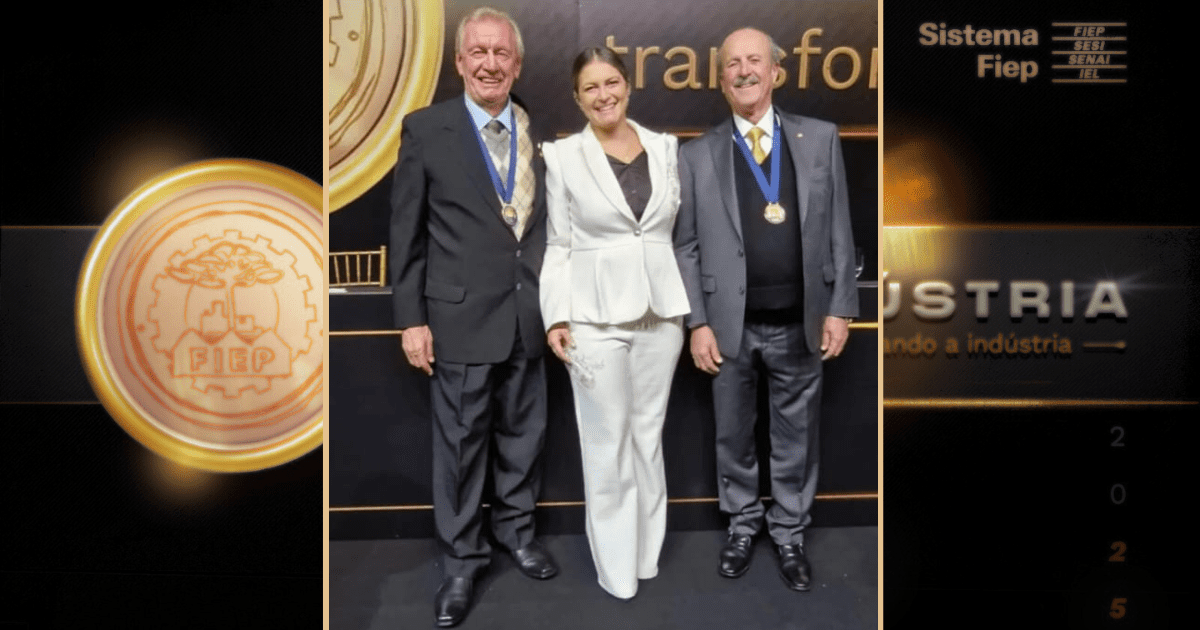 F&aacute;bio Pires Leal &eacute; homenageado pela Fiep